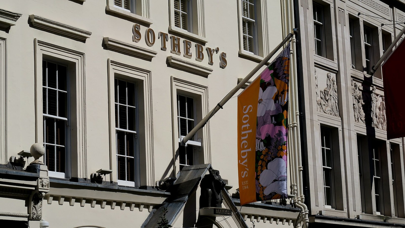 Здание Sotheby’s на Нью-Бонд-стрит, Лондон. Фото: Kwh1050, CC BY-SA 4.0, Wikimedia Commons